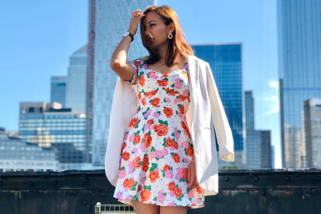 Tips on Wearing Floral Dresses at Work